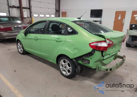 2015 Ford Fiesta Se из США, поврежденный, VIN 3FADP4BJ9FM117890